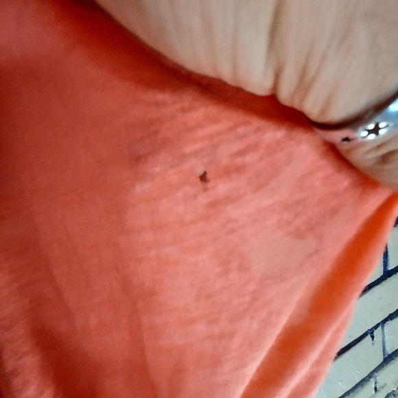 Mossimo tee - Picture 4 of 4